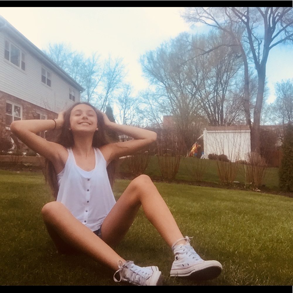 Meet your Posher, Olivia